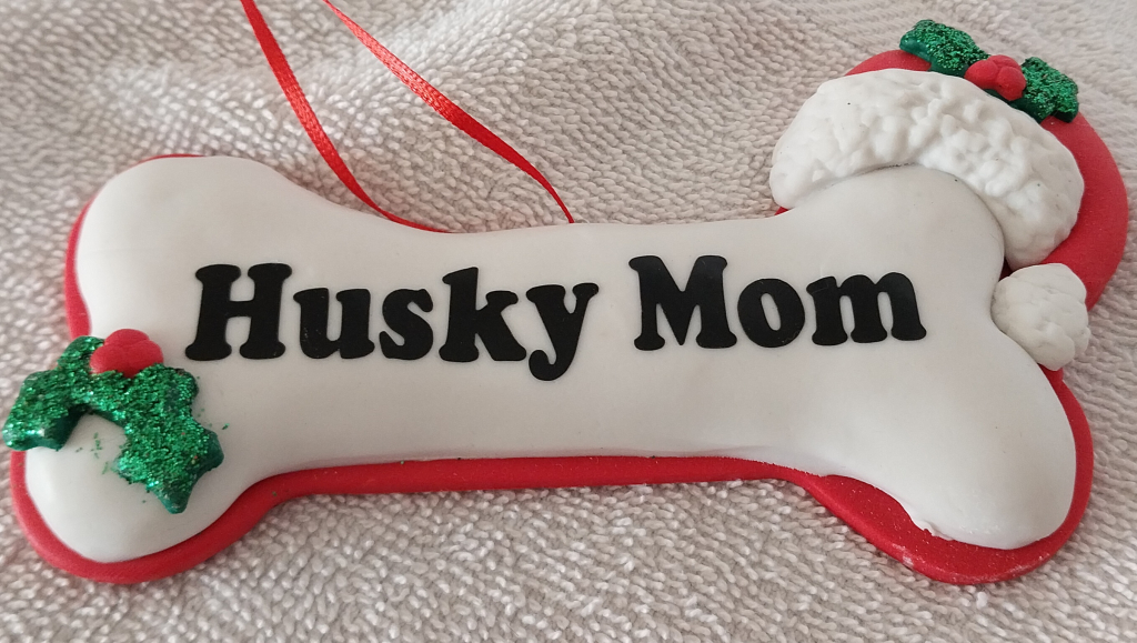 Image of Husky Mom Christmas Ornament